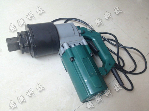 初終緊扭剪型電動(dòng)扳手